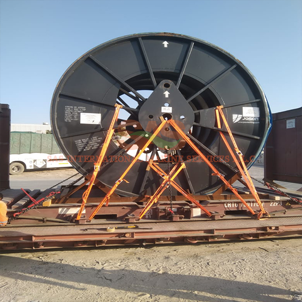 equipment-or-machinery-lashing