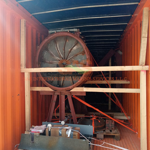 equipment-or-machinery-lashing